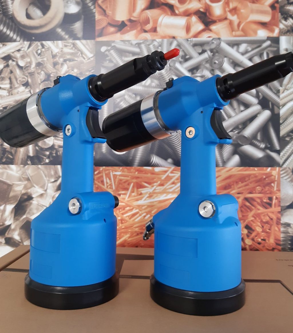 rivettatrice pneumatica